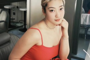 好美😍 美丽的梦姐场上和场下的大反差来喽，喜欢吗？